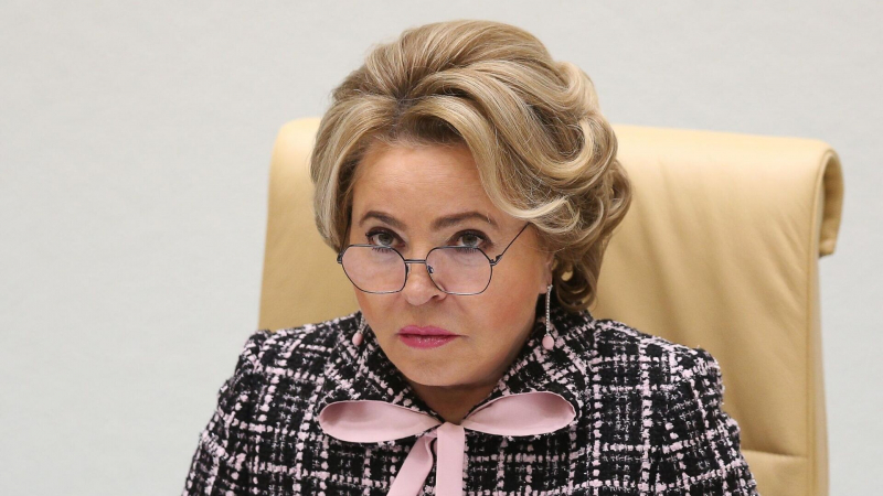 Все действия властей направлены на решение социальных задач, заявил Путин