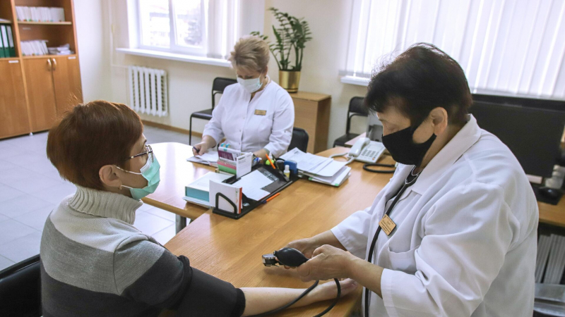 Минздрав предложил изменить возраст первого осмотра девочек гинекологом