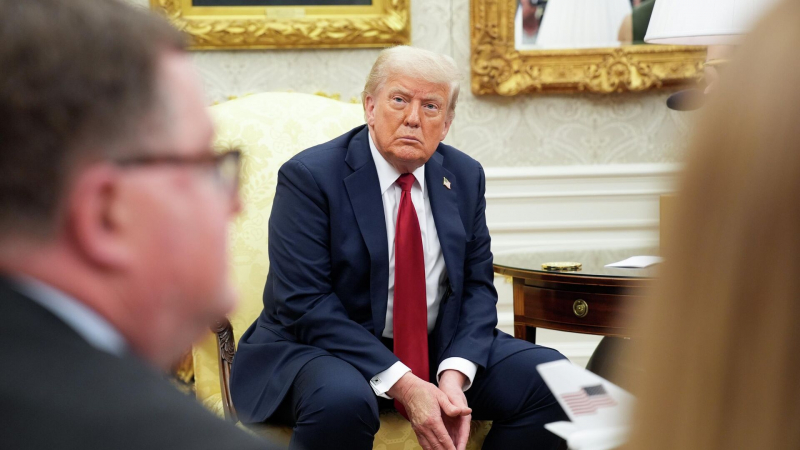 NYT: Трамп вряд ли введет пошлины на товары из России из-за последствий