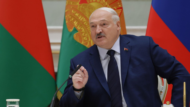 Минск готов разместить больше десятка "Орешников", заявил Лукашенко