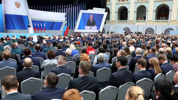 На программу "Время героев" за сутки подали 14 тысяч заявок