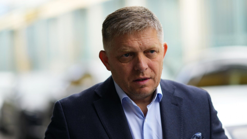 Премьер Словакии рассказал о последствиях ранений после покушения