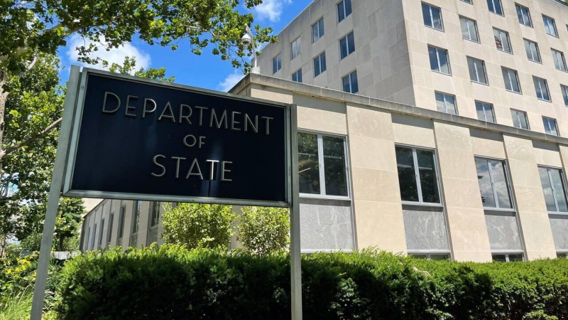 США не готовы к ослаблению санкций против Ирана, заявил Госдеп
